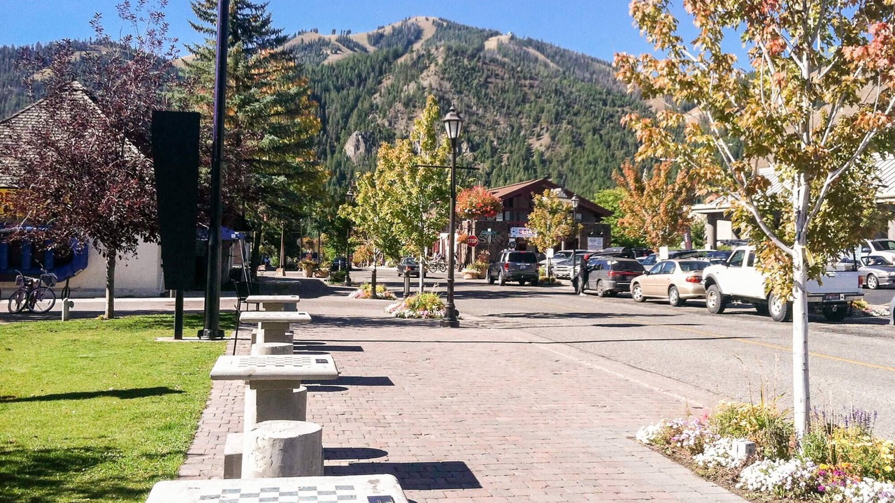 Photo of Others in Elkhorn Village