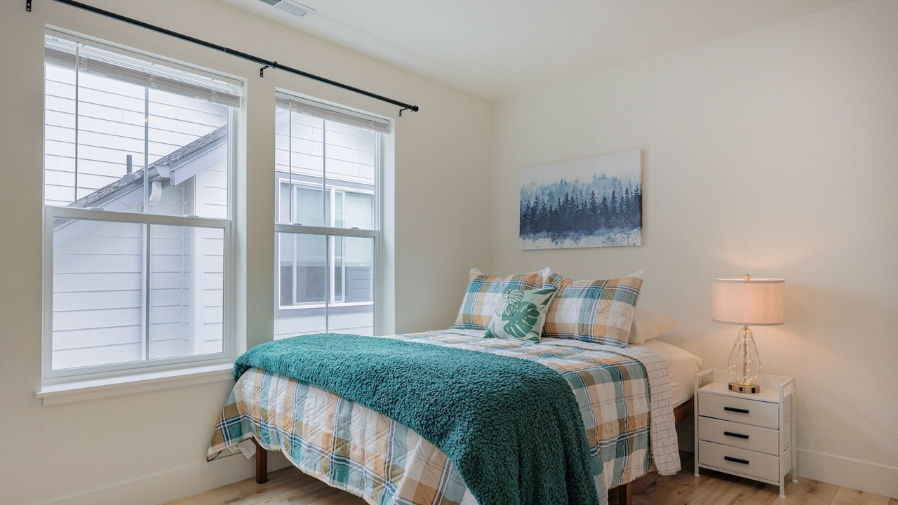 Photo of Bedroom in Brentwood-Darlington
