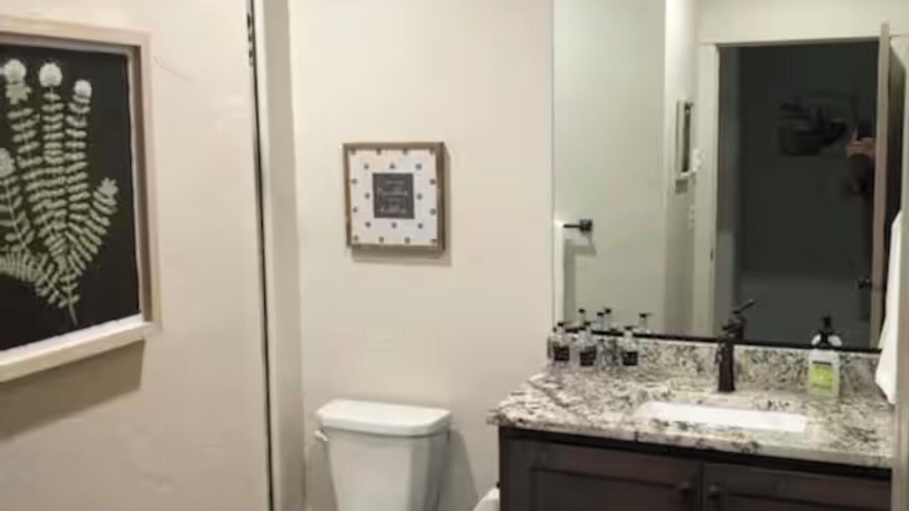 Photo of Bathroom in Salmon