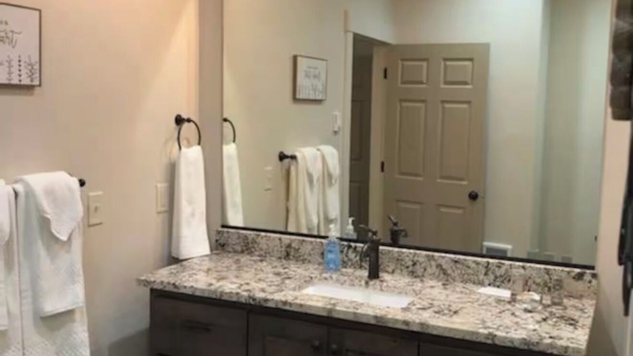 Photo of Bathroom in Salmon