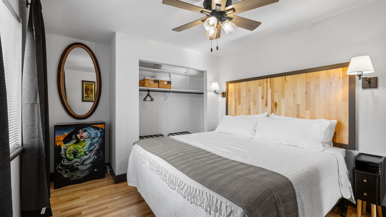 Photo of Bedroom in Grants Pass
