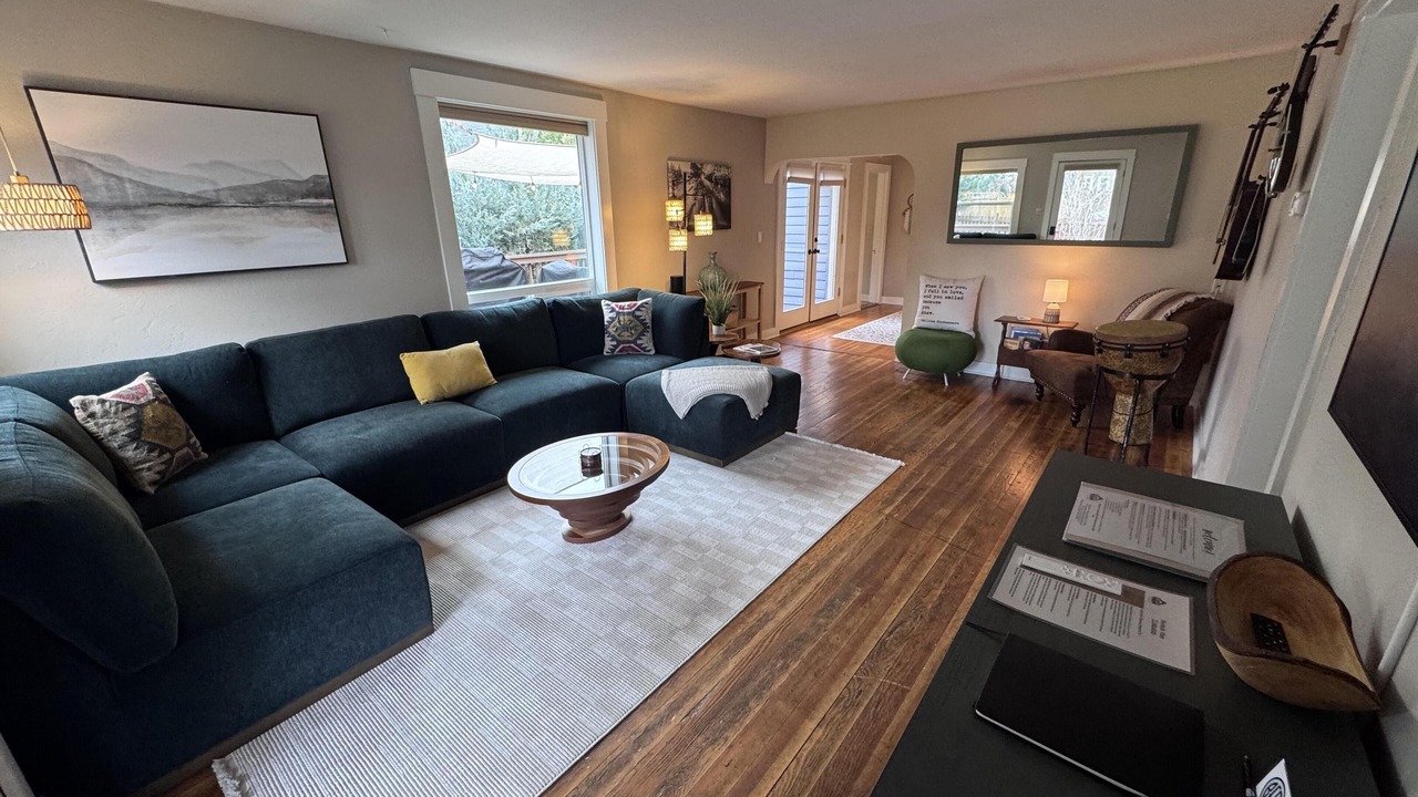 Photo of Bedroom in River West