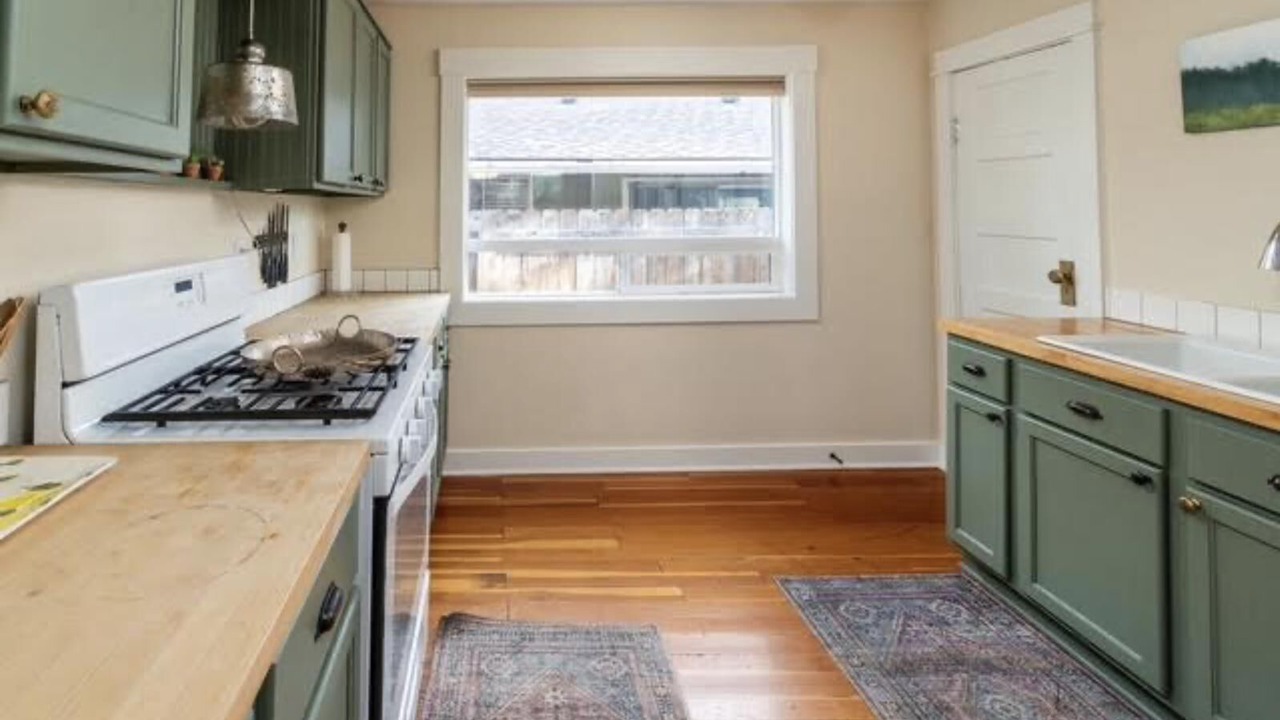 Photo of Kitchen in River West