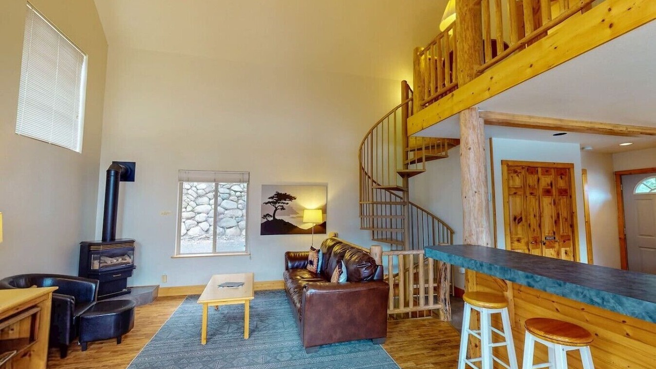 Photo of Livingroom in Wallowa County