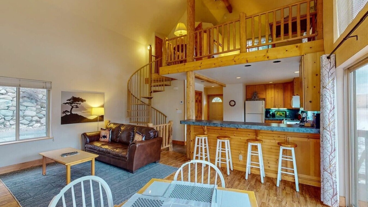 Photo of Livingroom in Wallowa County