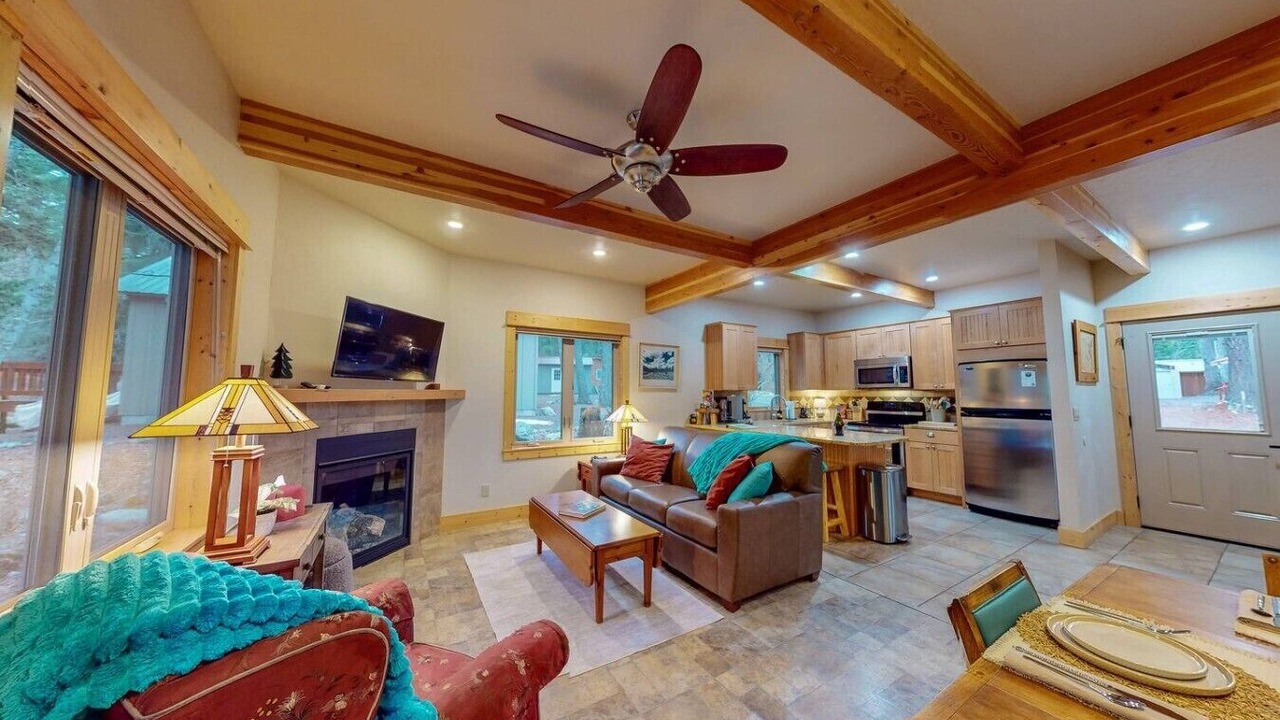 Photo of Livingroom in Joseph