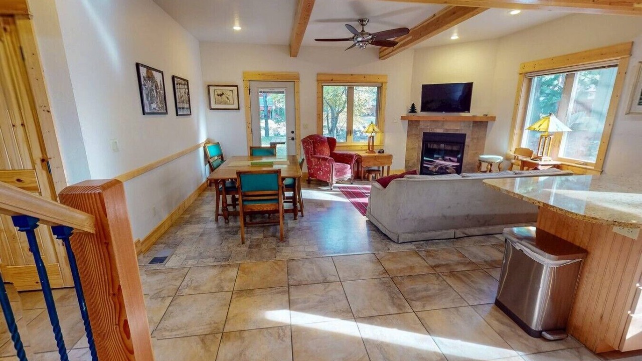 Photo of Livingroom in Joseph