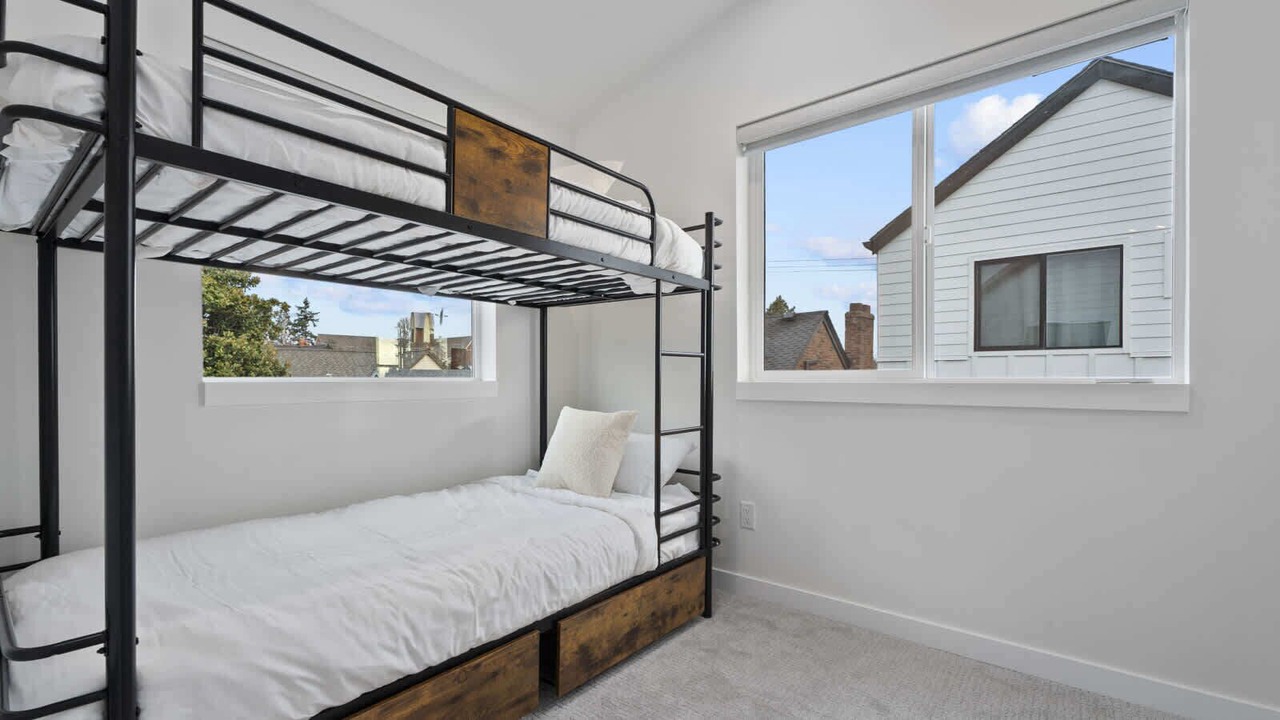 Photo of Bedroom in Whittier Heights