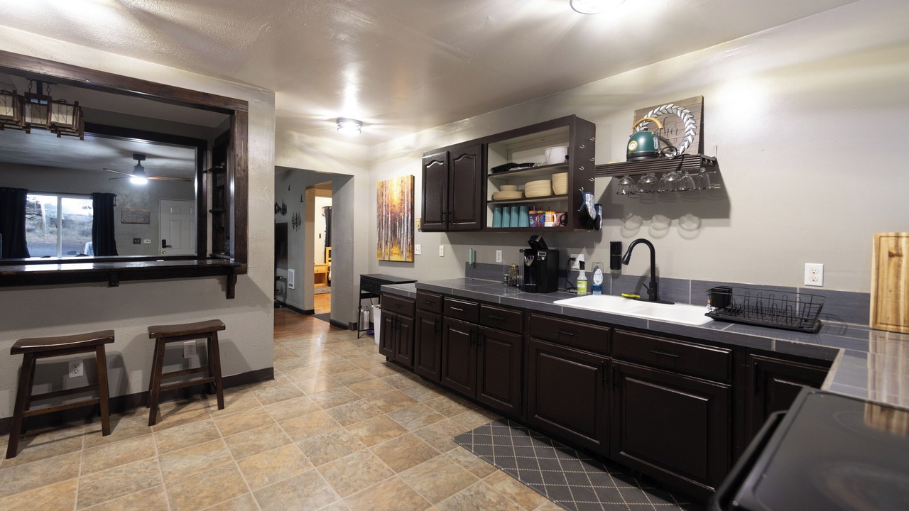 Photo of Kitchen in Downtown Klamath Falls
