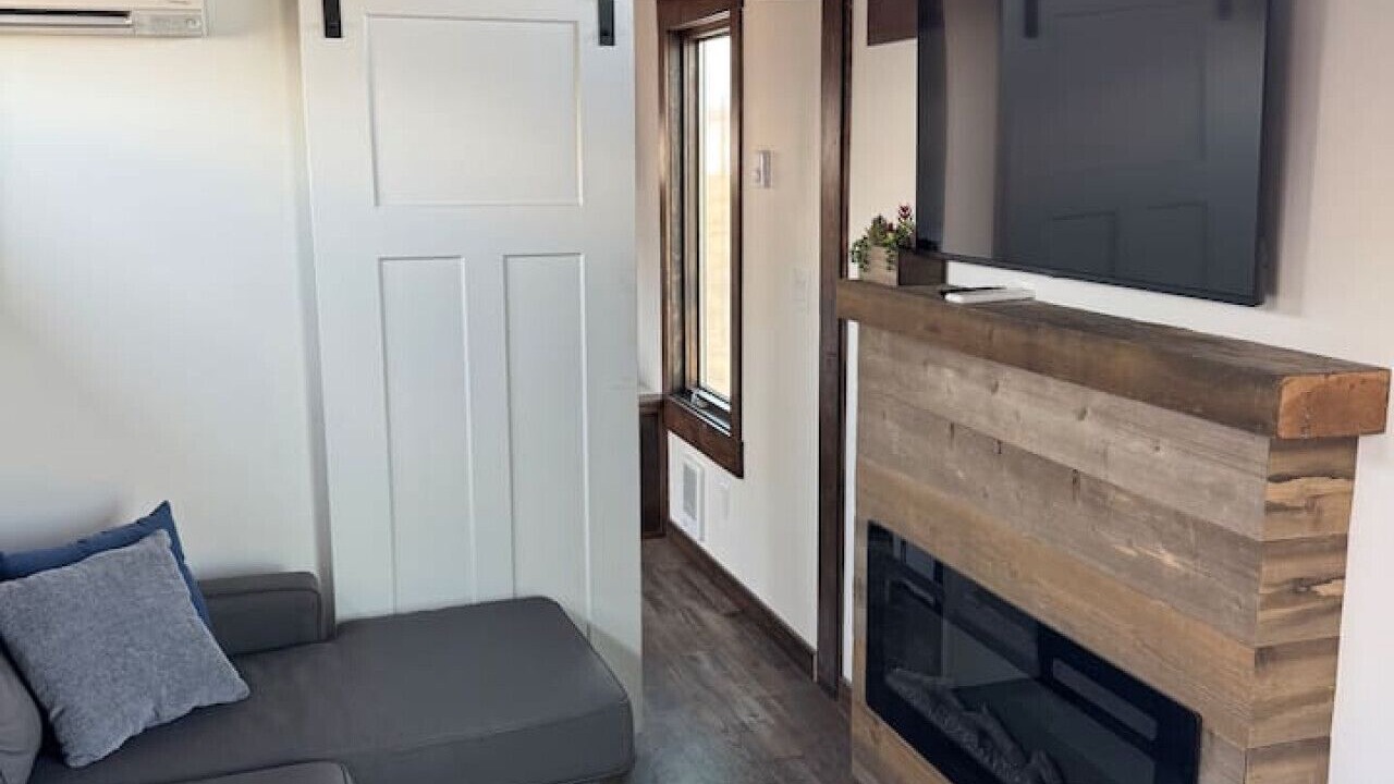 Photo of Livingroom in St. Anthony