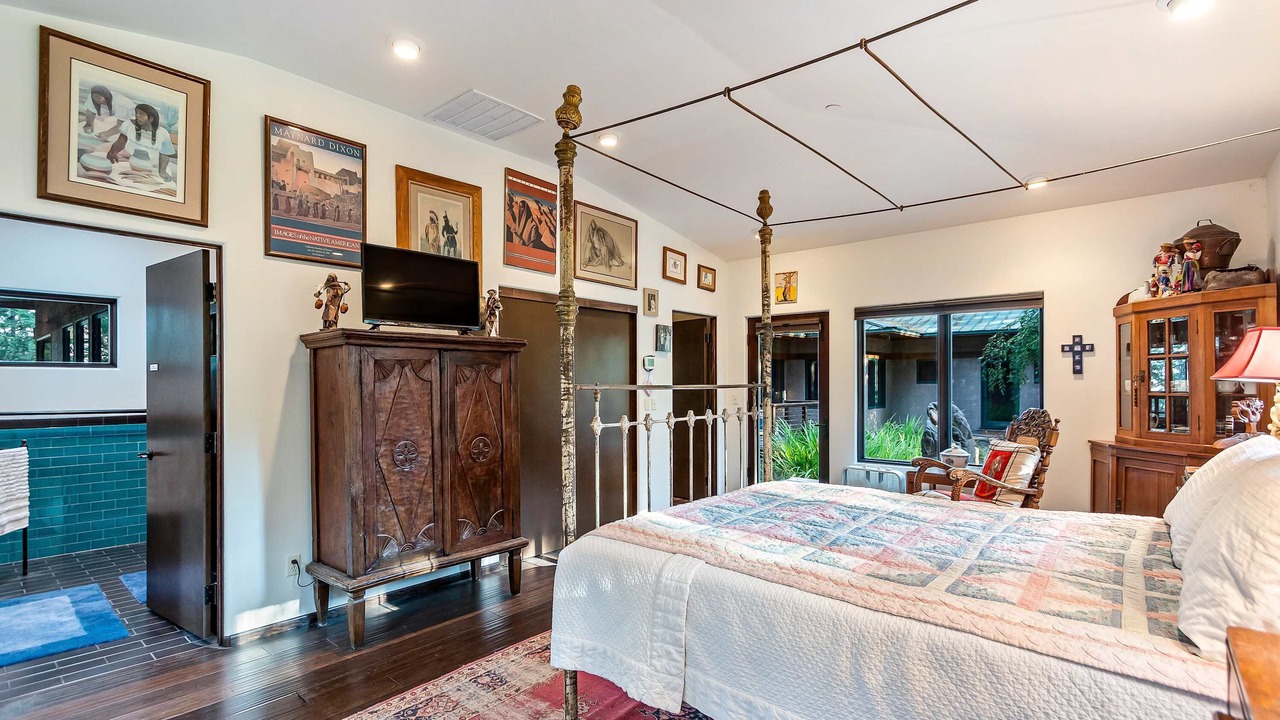 Photo of Bedroom in Harrison