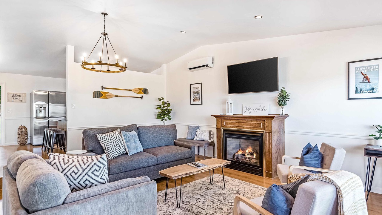 Photo of Livingroom in Clarksville