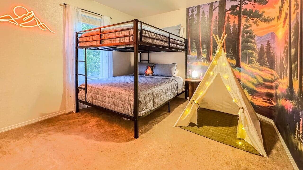 Photo of Bedroom in Nampa