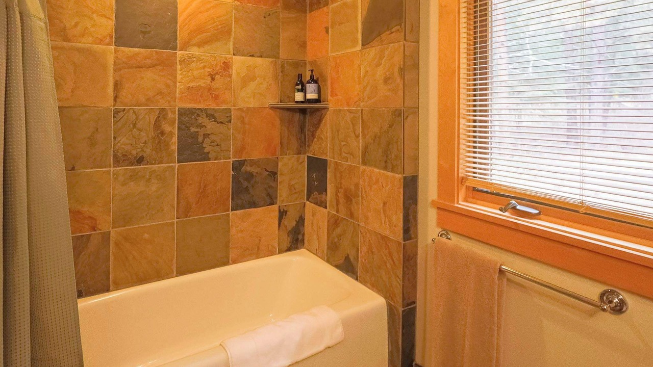 Photo of Bathroom in Mazama