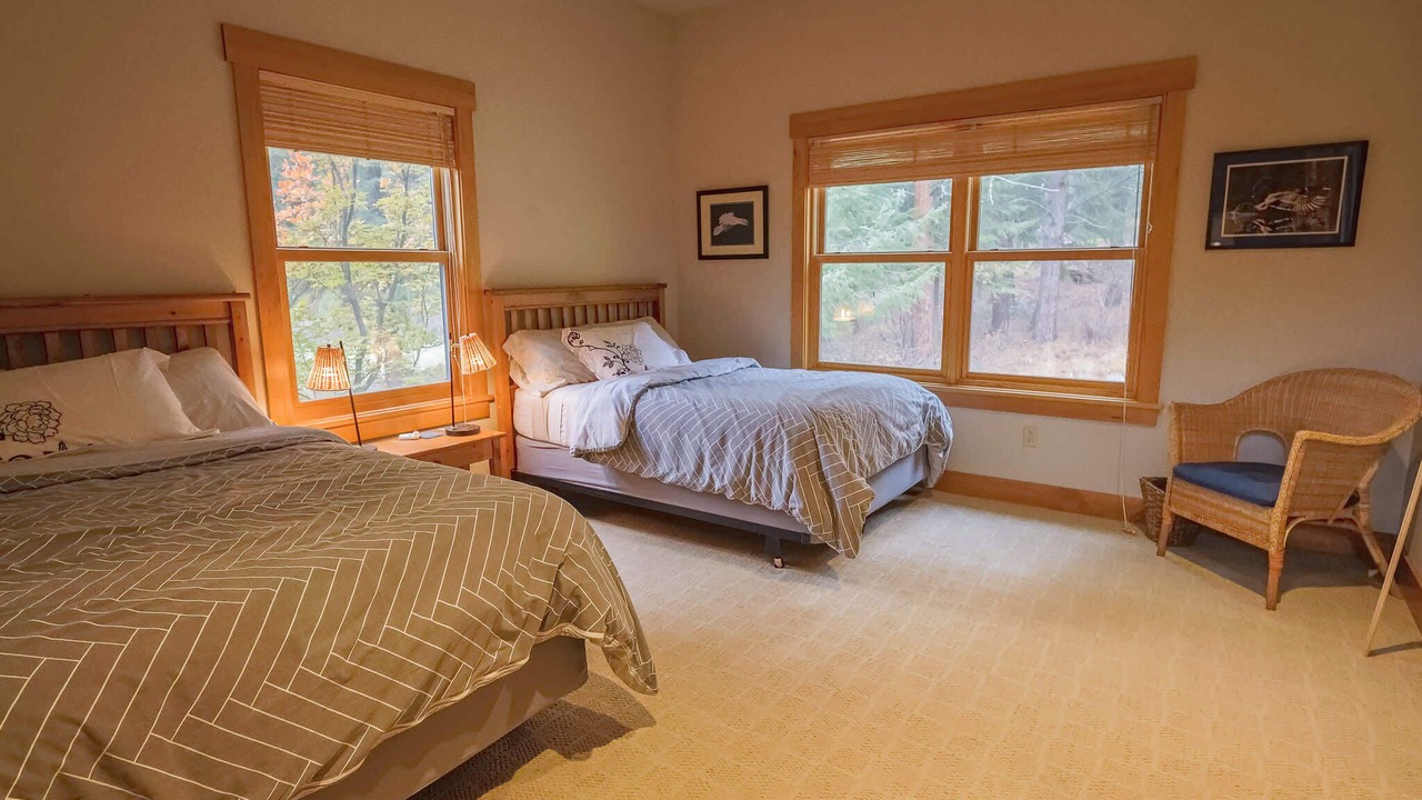 Photo of Bedroom in Mazama