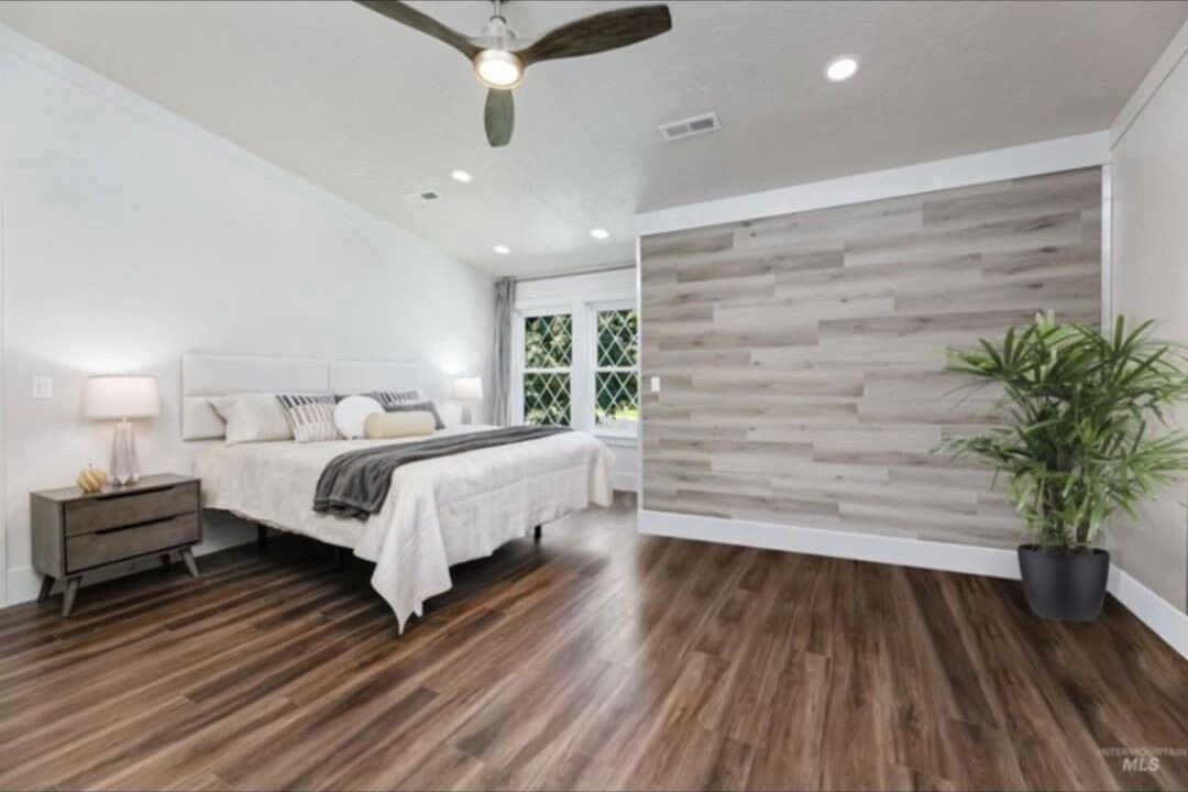 Photo of Bedroom in Eagle