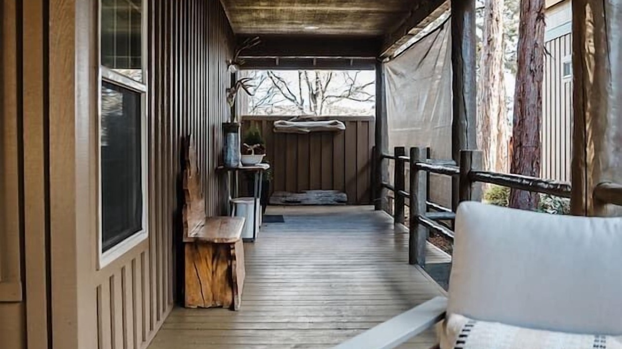 Photo of Patio Balcony in Klamath Falls