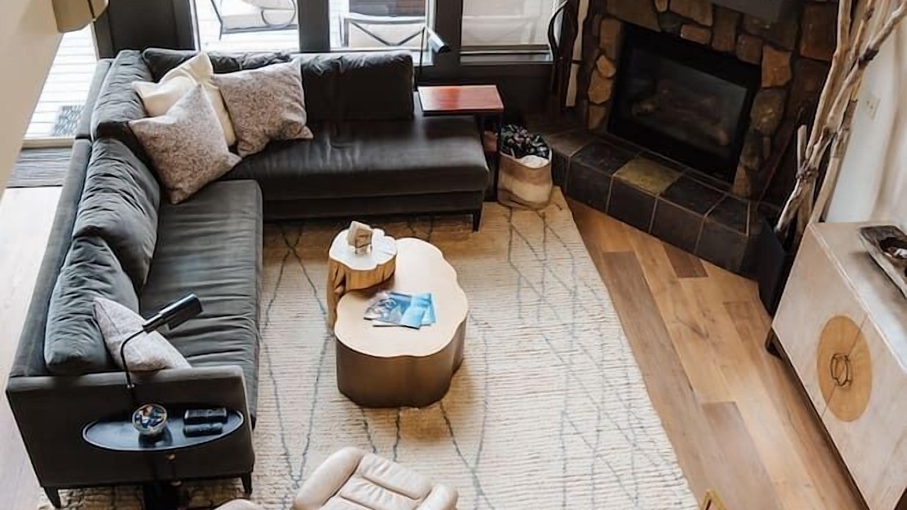 Photo of Livingroom in Klamath Falls
