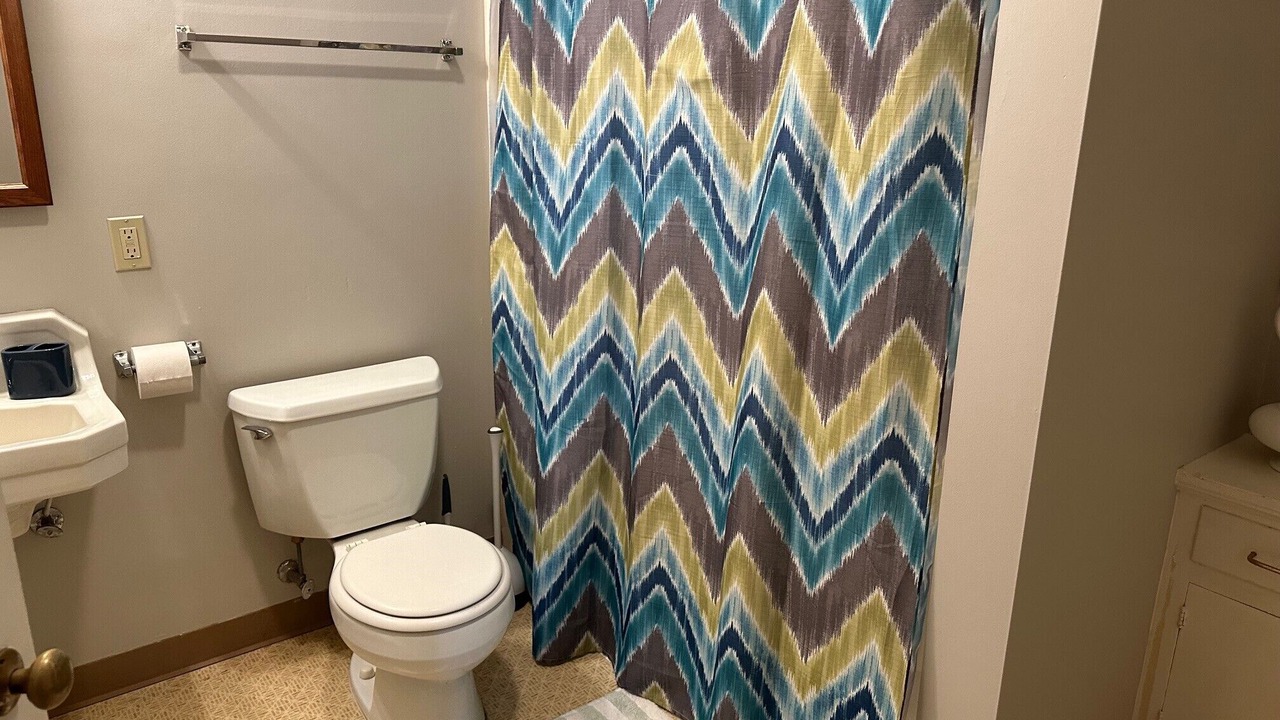 Photo of Bathroom in Creston - Kenilworth