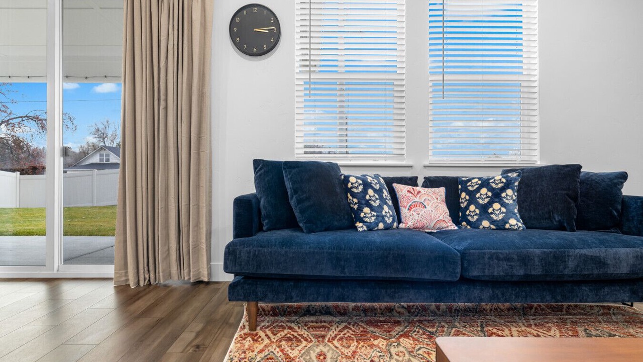 Photo of Livingroom in West Valley