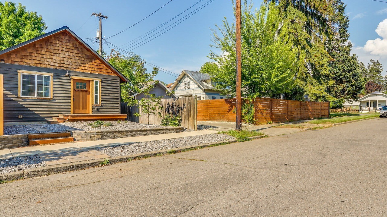 Photo of Outdoor in Garden District