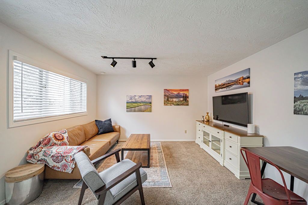 Photo of Livingroom in Idaho Falls