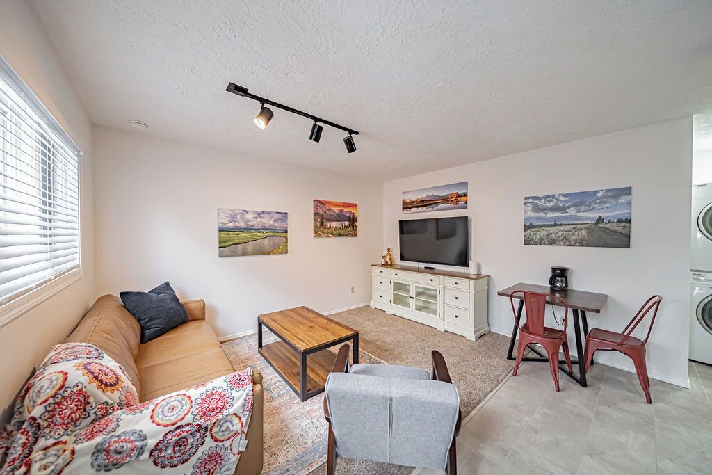 Photo of Livingroom in Idaho Falls