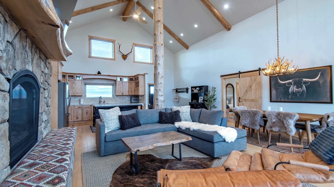 Photo of Livingroom in Clawson