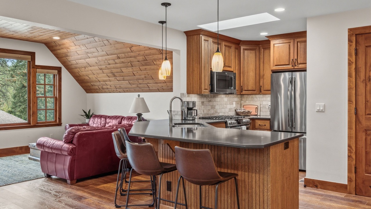 Photo of Kitchen in English point