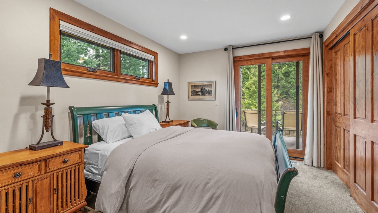 Photo of Bedroom in English point
