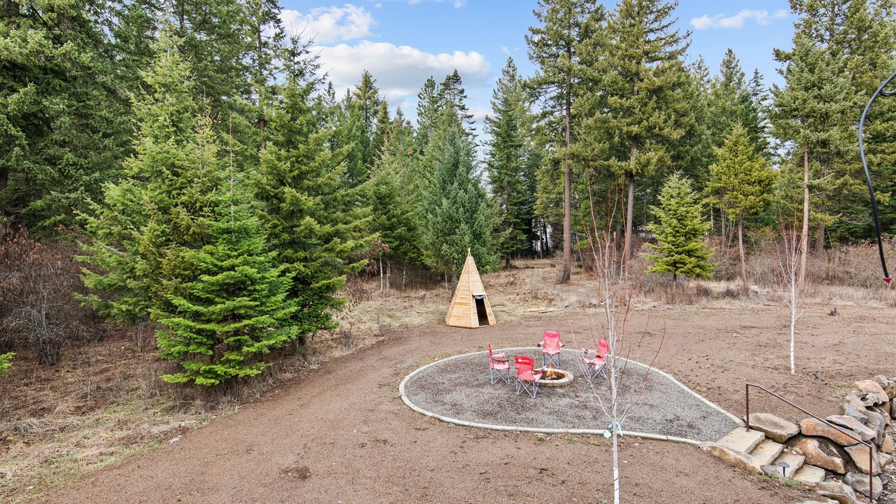 Photo of Outdoor in English point
