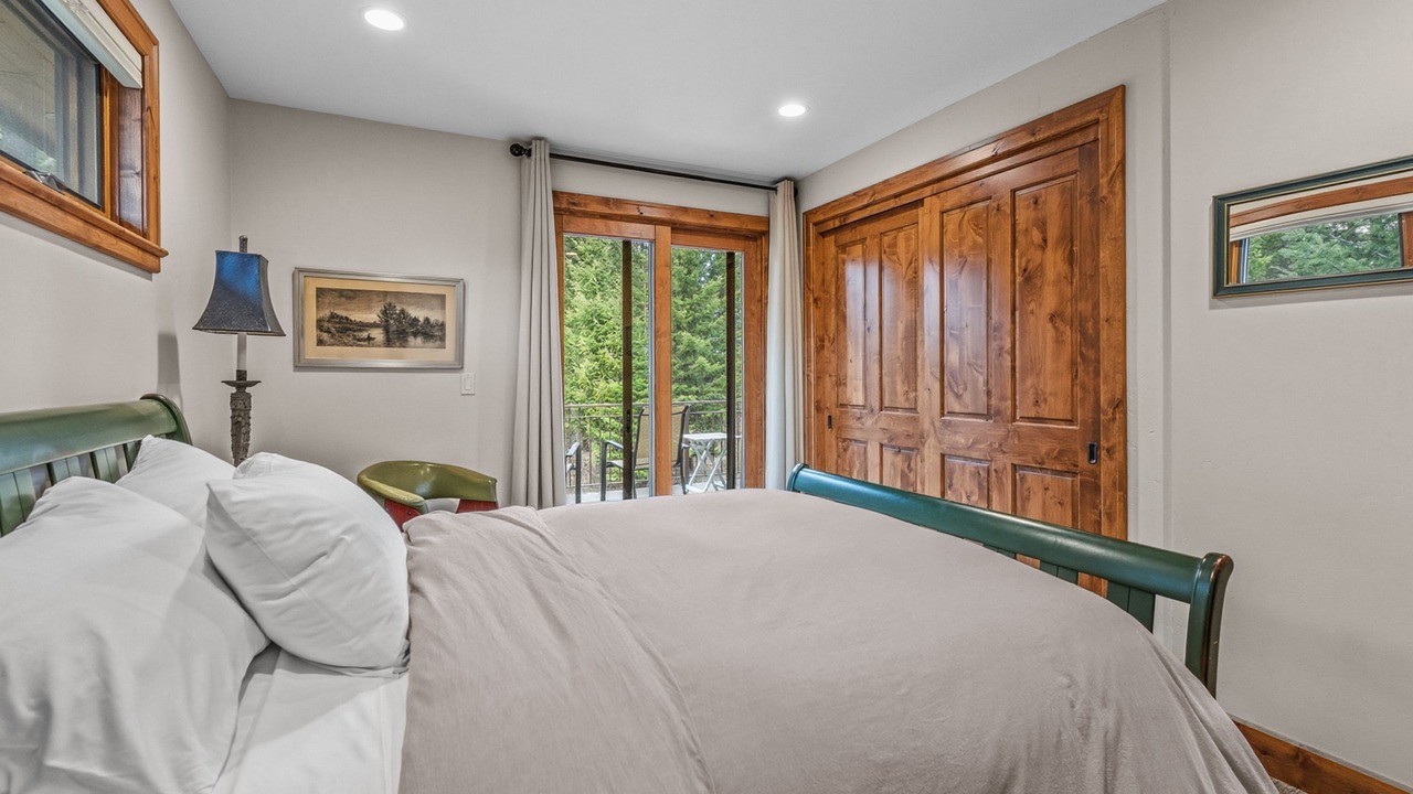 Photo of Bedroom in English point