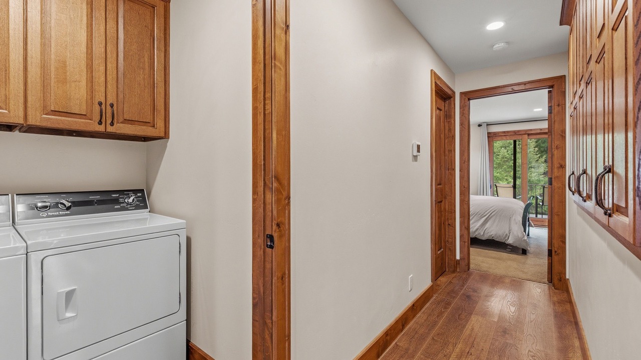 Photo of Bedroom in English point