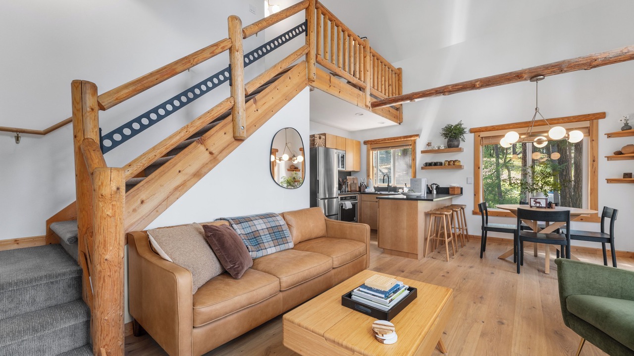 Photo of Livingroom in Cle Elum