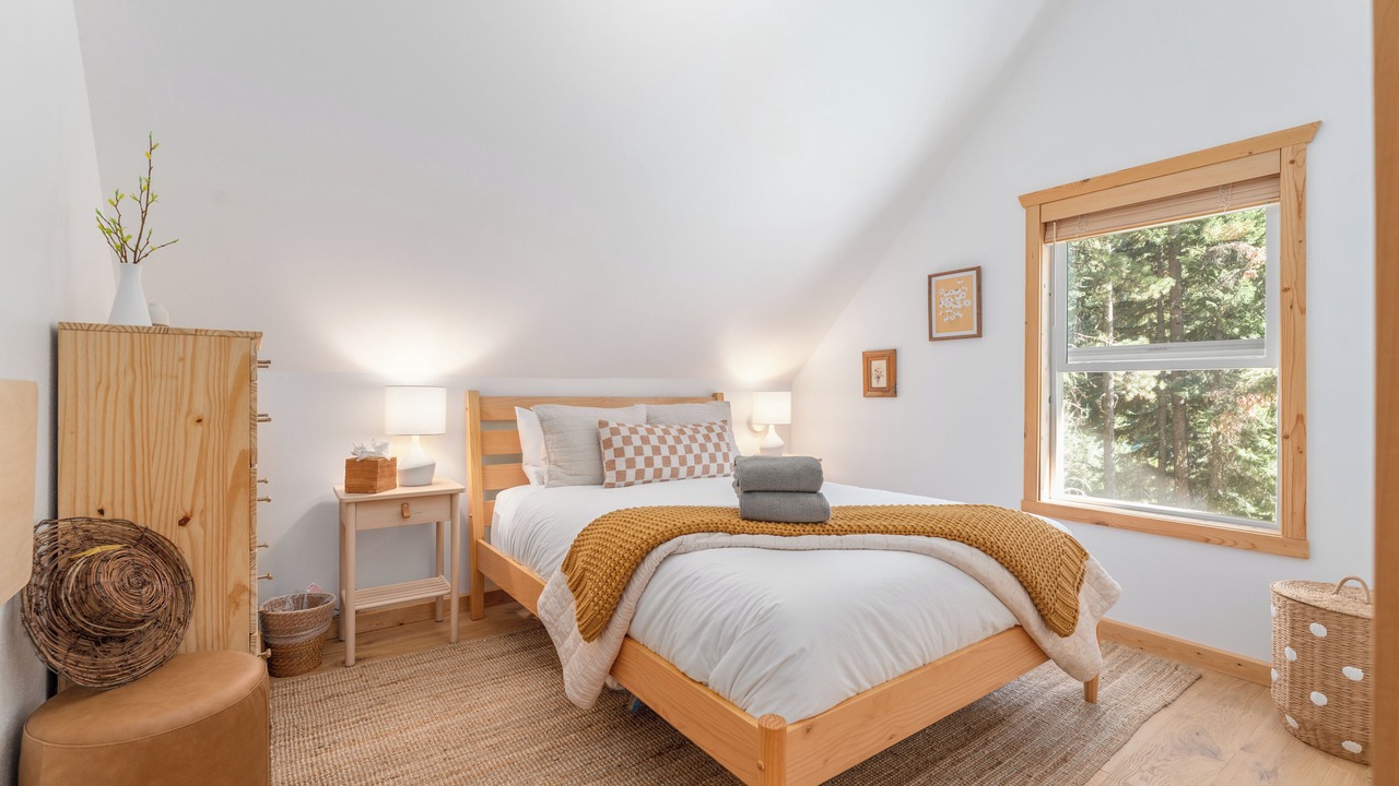 Photo of Bedroom in Cle Elum