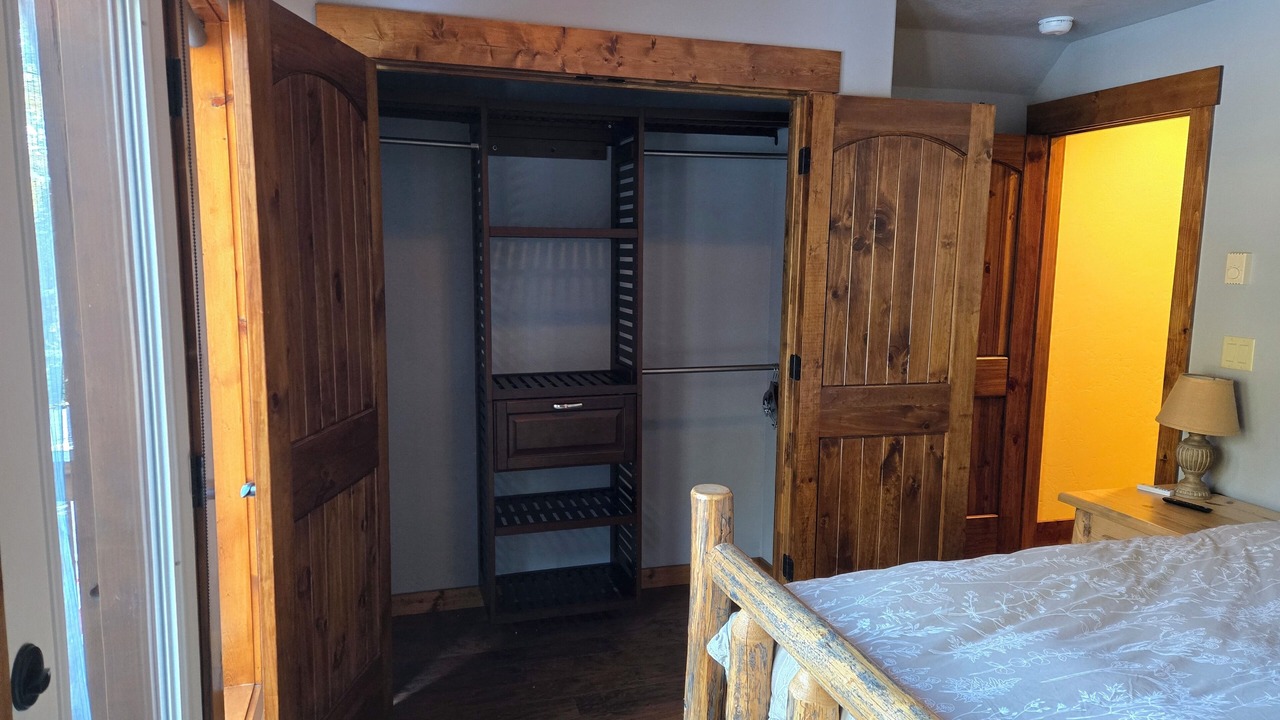 Photo of Bedroom in Tamarack Resort