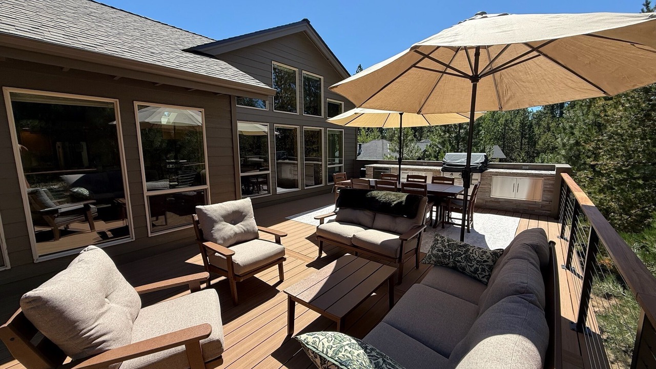 Photo of Patio Balcony in Sunriver