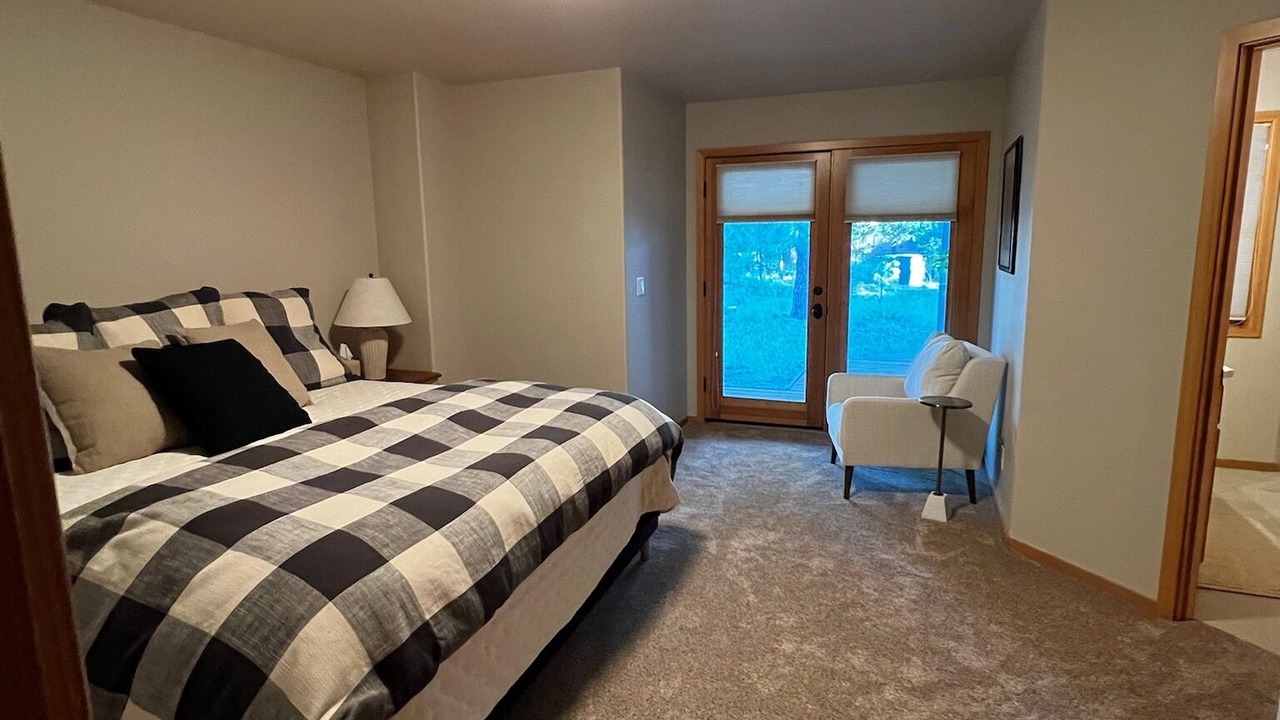 Photo of Bedroom in Sunriver
