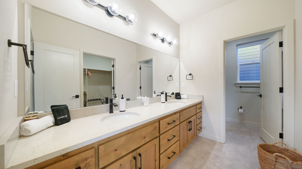 Photo of Bathroom in Corvallis
