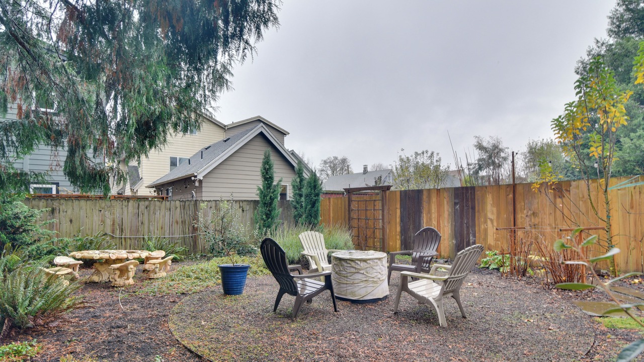 Photo of Outdoor in Eliot