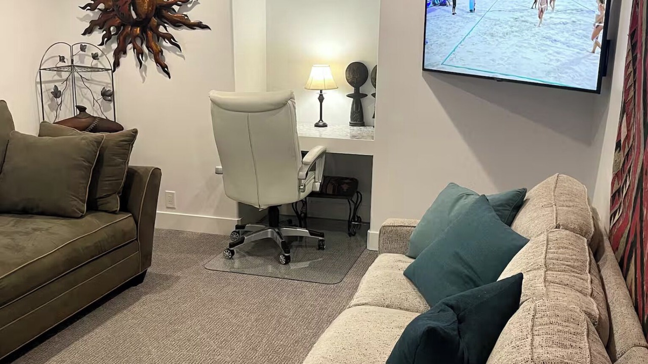 Photo of Livingroom in West Jordan