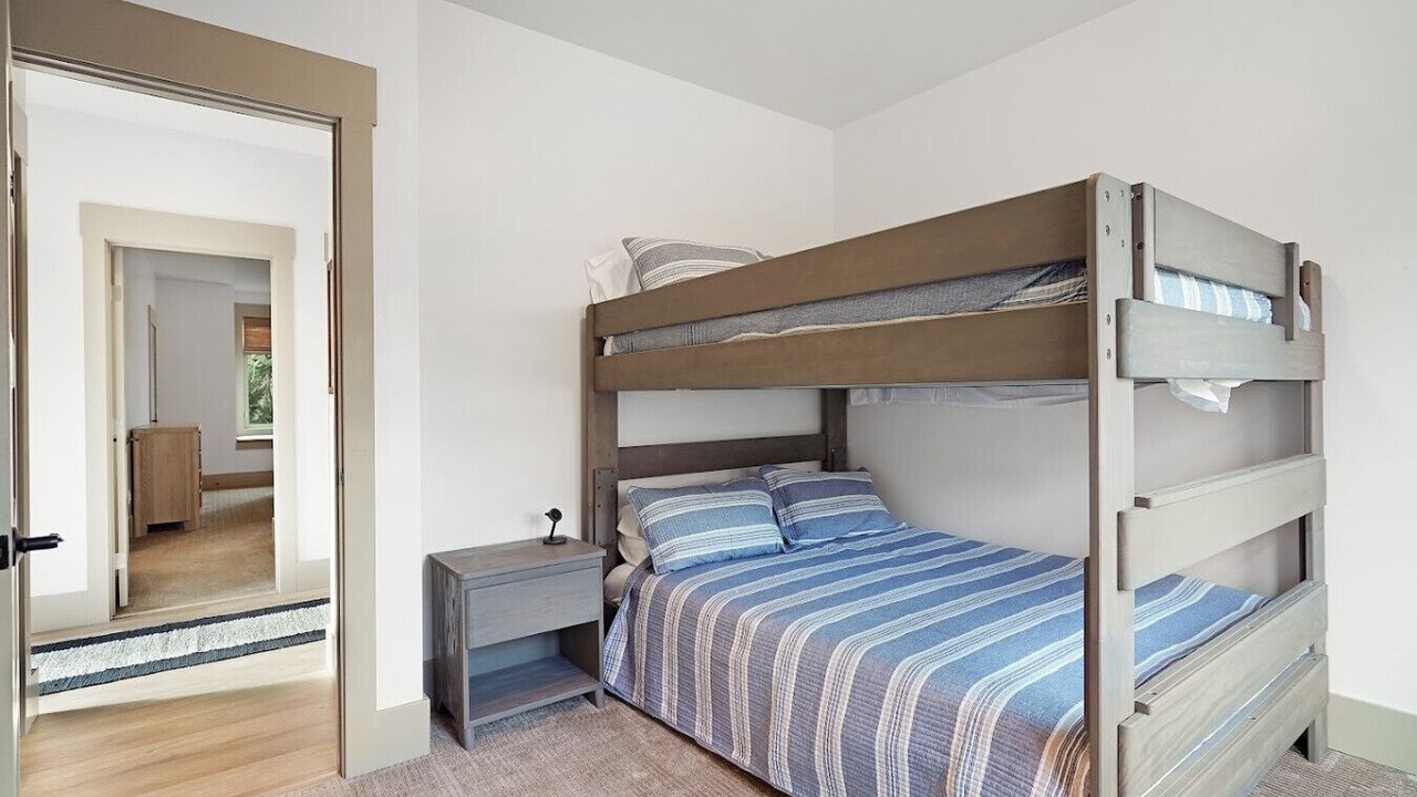 Photo of Bedroom in Oroville