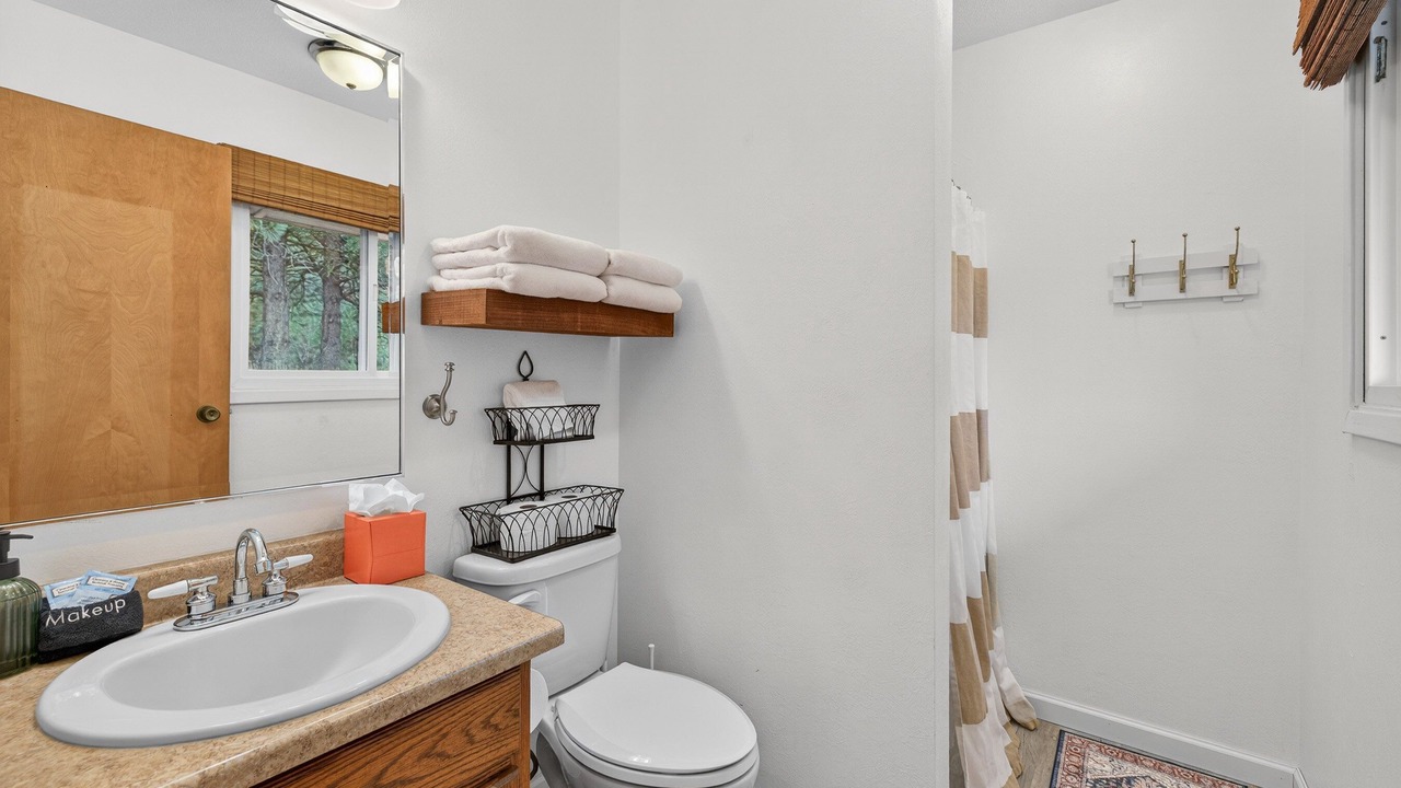 Photo of Bathroom in Cascade