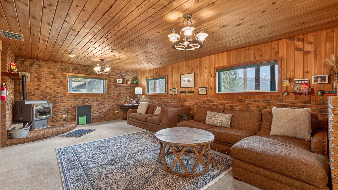 Photo of Bedroom in Cascade