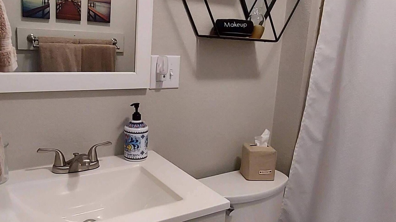 Photo of Bathroom in Southwest Ada County Alliance