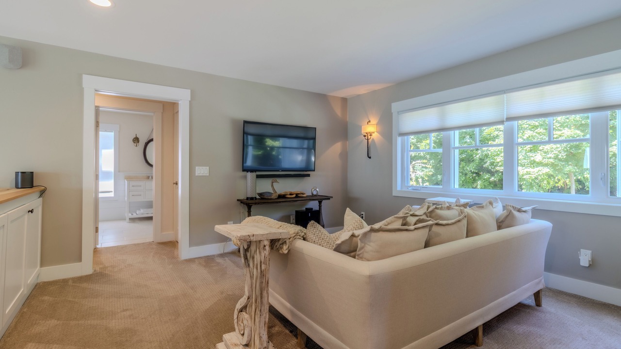 Photo of Bedroom in Suttons Bay