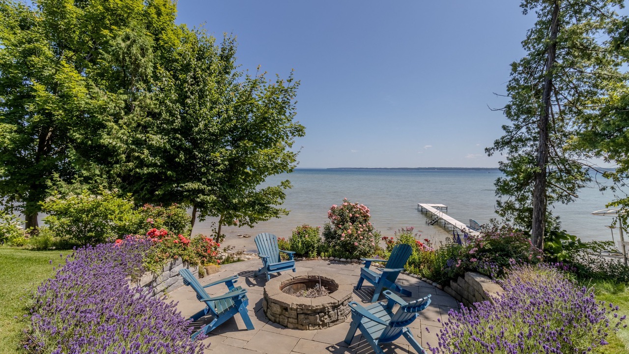 Photo of Others in Suttons Bay