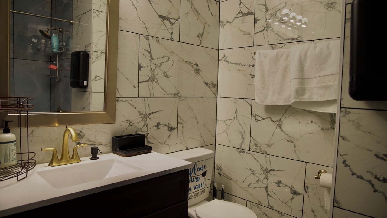 Photo of Bathroom in Southwest Ada County Alliance