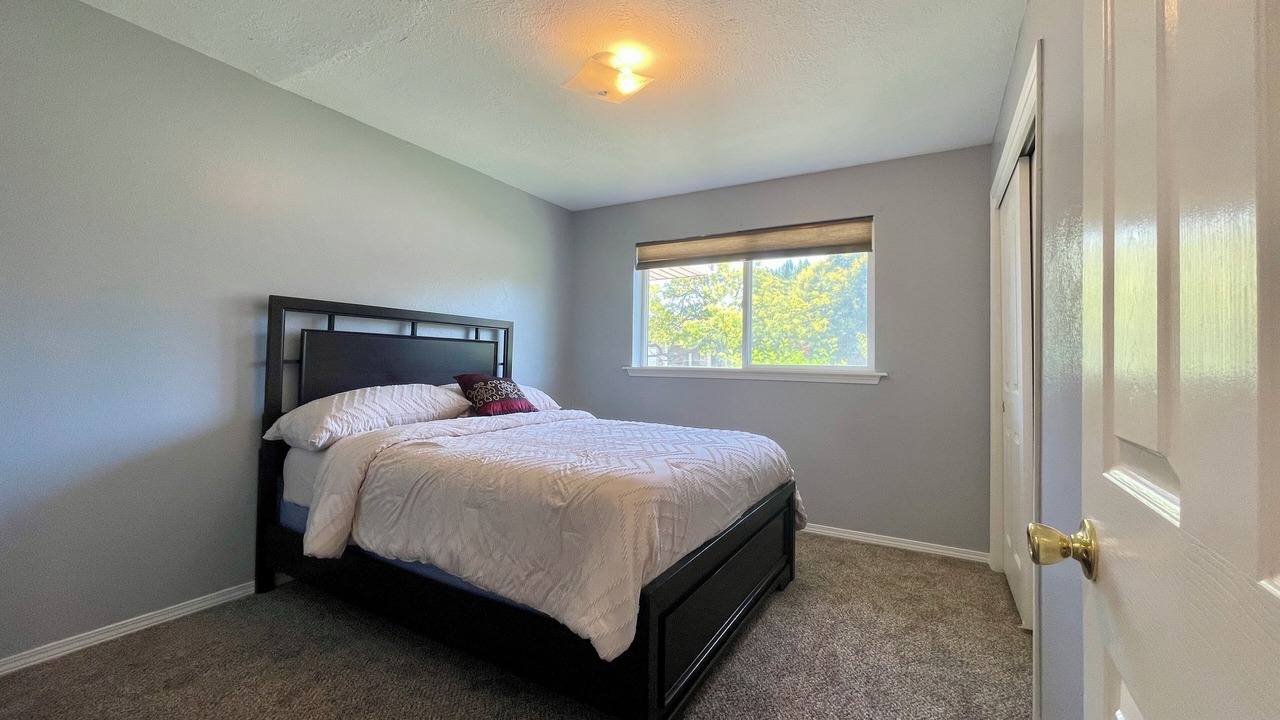 Photo of Bedroom in Southwest Ada County Alliance