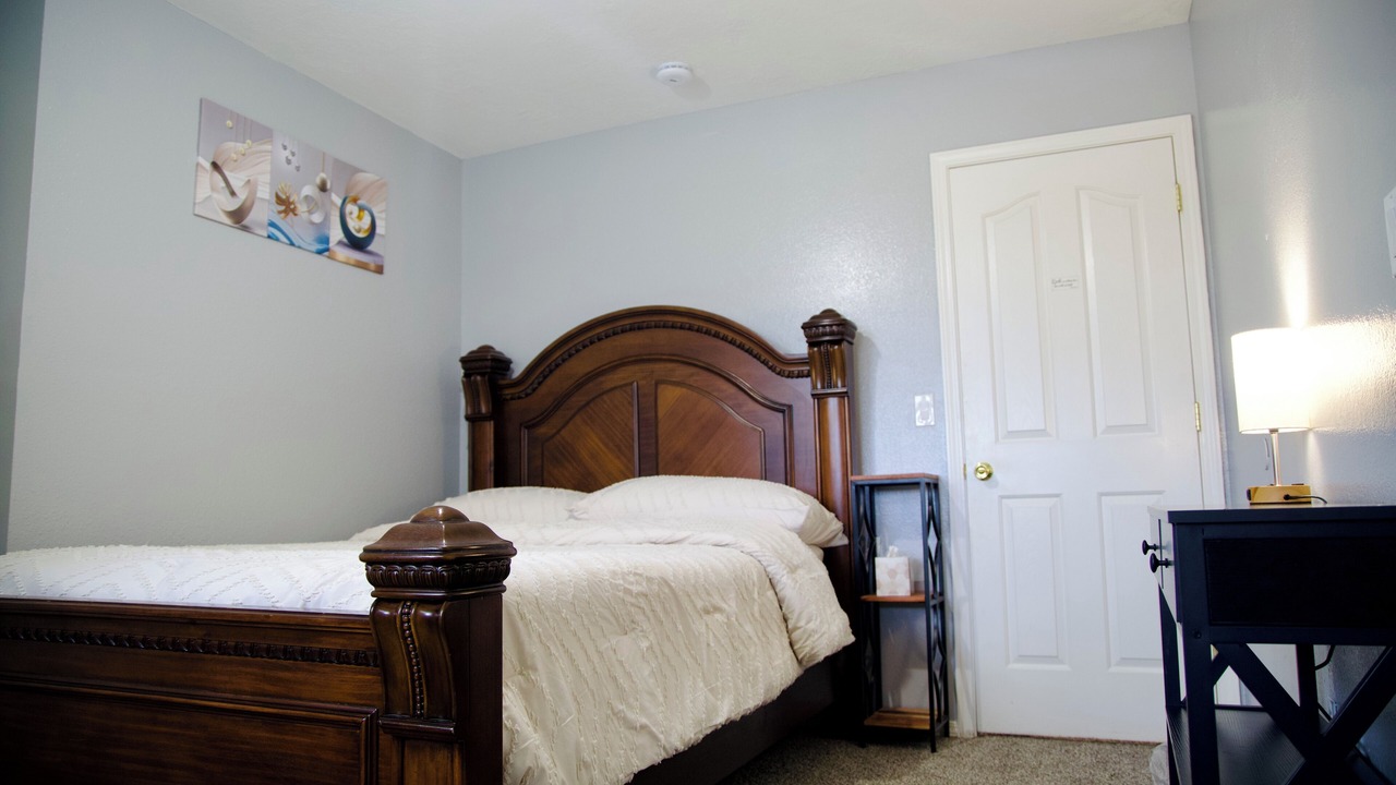 Photo of Bedroom in Southwest Ada County Alliance